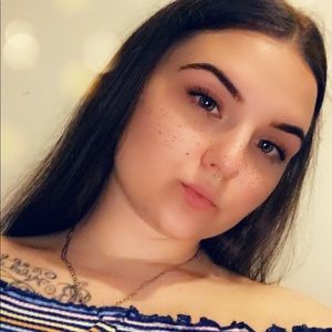 Meet your Posher, Allison